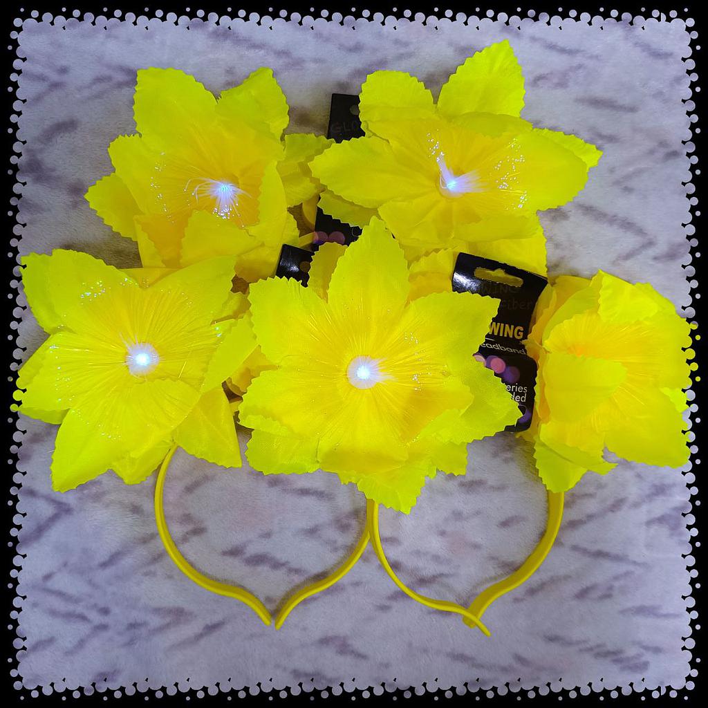 Vinchas de flores con luces X 1 Und
